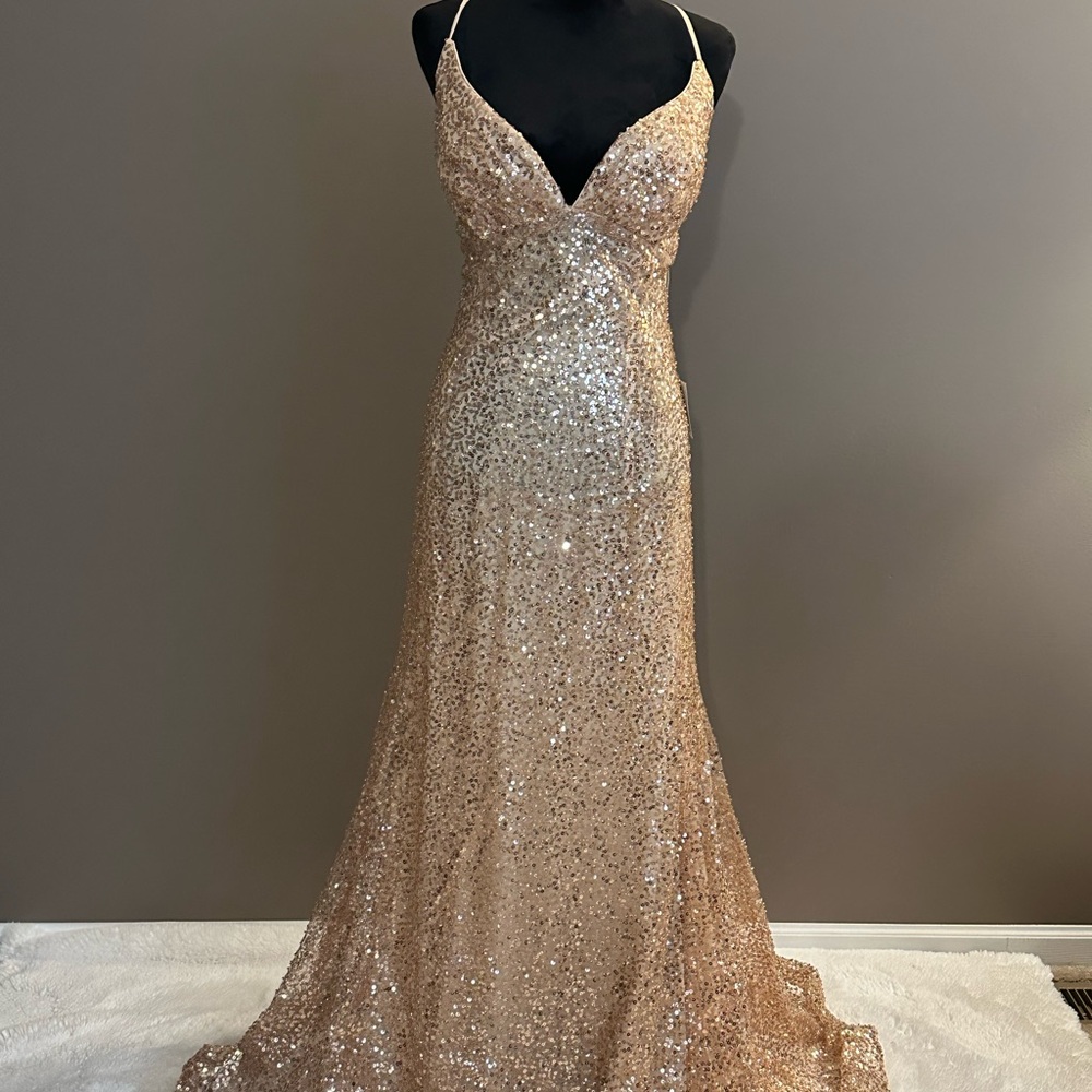 Elegant Gold Sequin Evening Gown